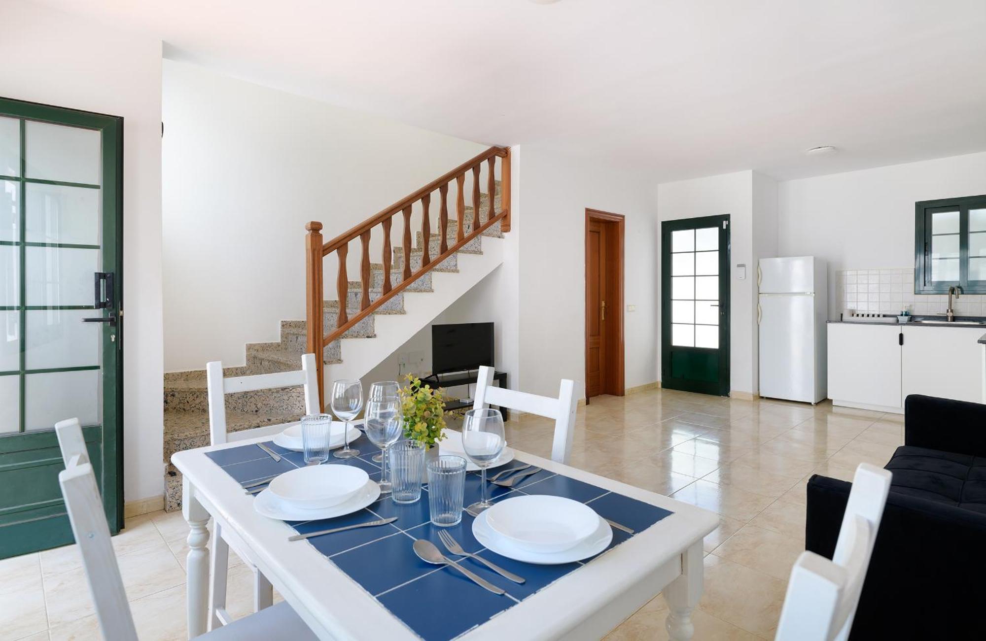 Villa Montserrat De Playa Blanca Екстер'єр фото